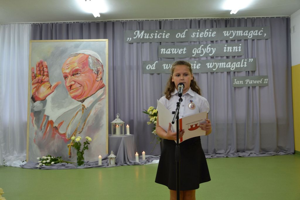 Jubileusz 10-lecia nadania imienia Świętego Jana Pawła II Szkole Podstawowej w Bylicach-Kolonii